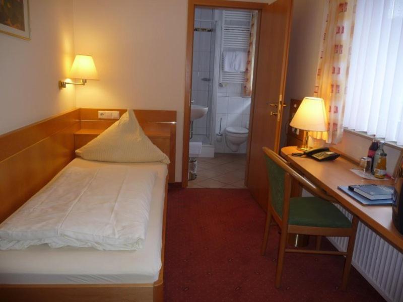 Hotel Zum Waldhorn Peterstal Exterior foto